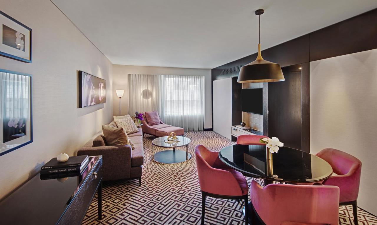 The Star Grand Hotel And Residences Sydney Exteriér fotografie Suite at the Hotel