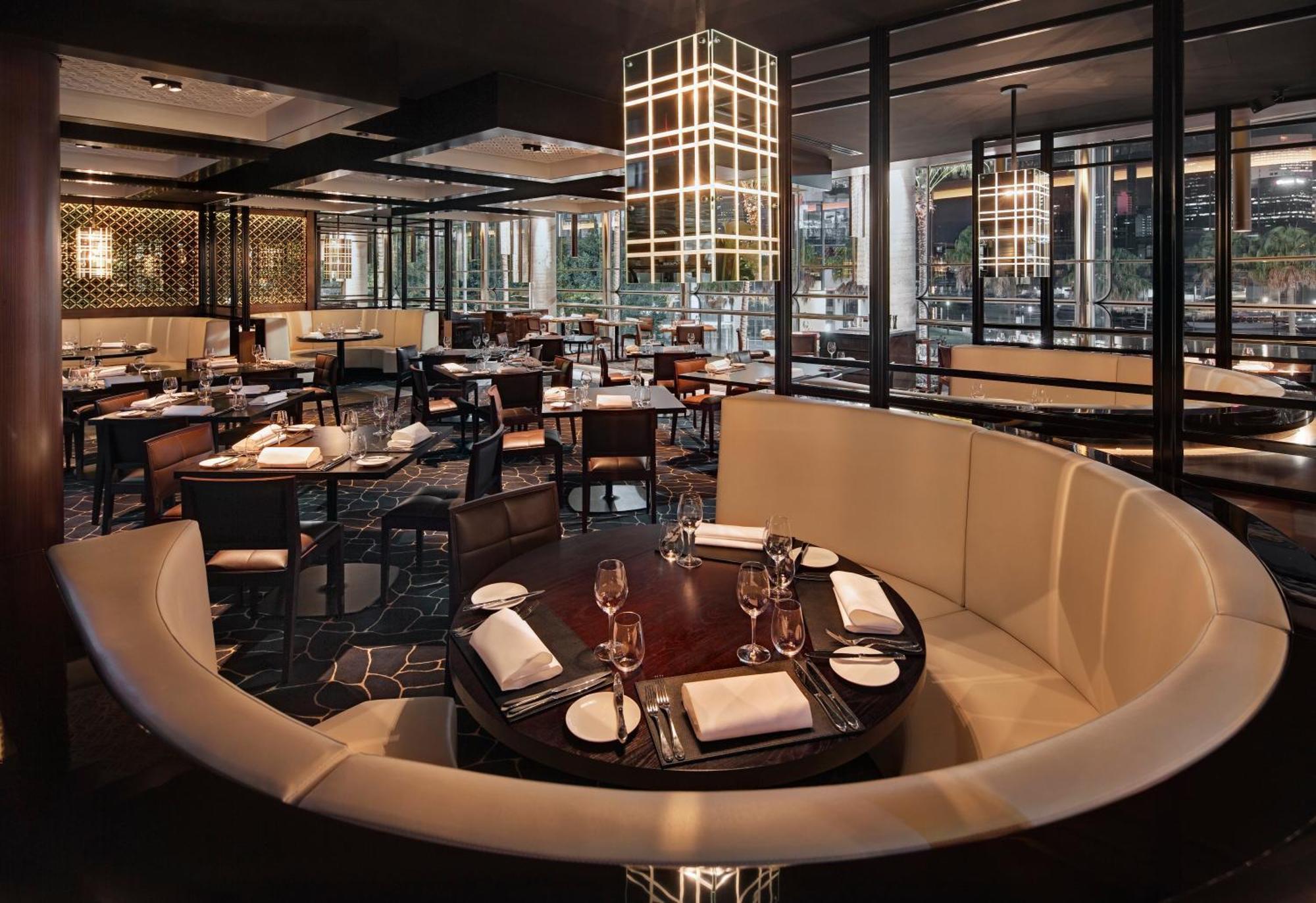 The Star Grand Hotel And Residences Sydney Exteriér fotografie Interior of the restaurant