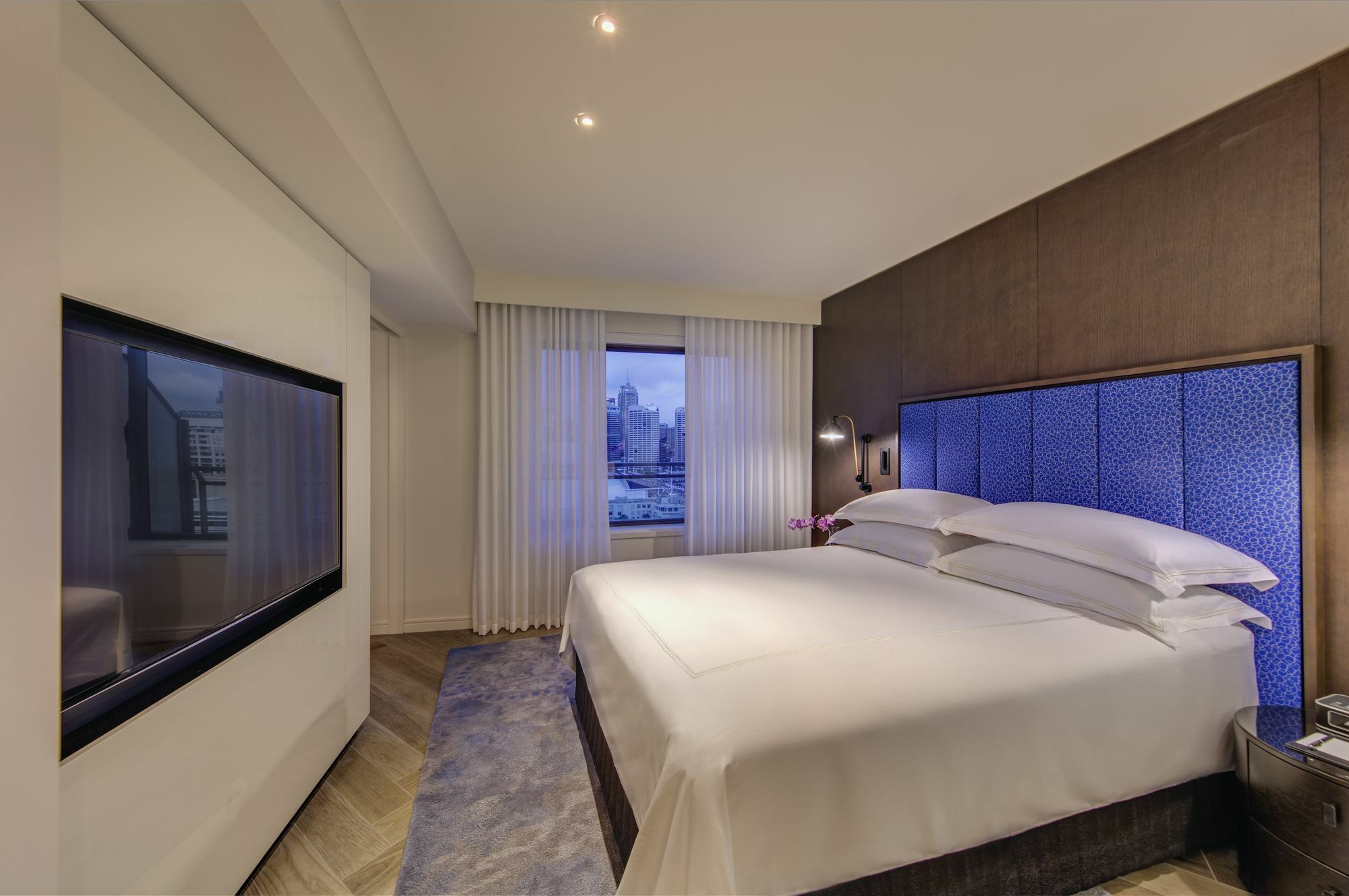 The Star Grand Hotel And Residences Sydney Exteriér fotografie A bedroom at the hotel